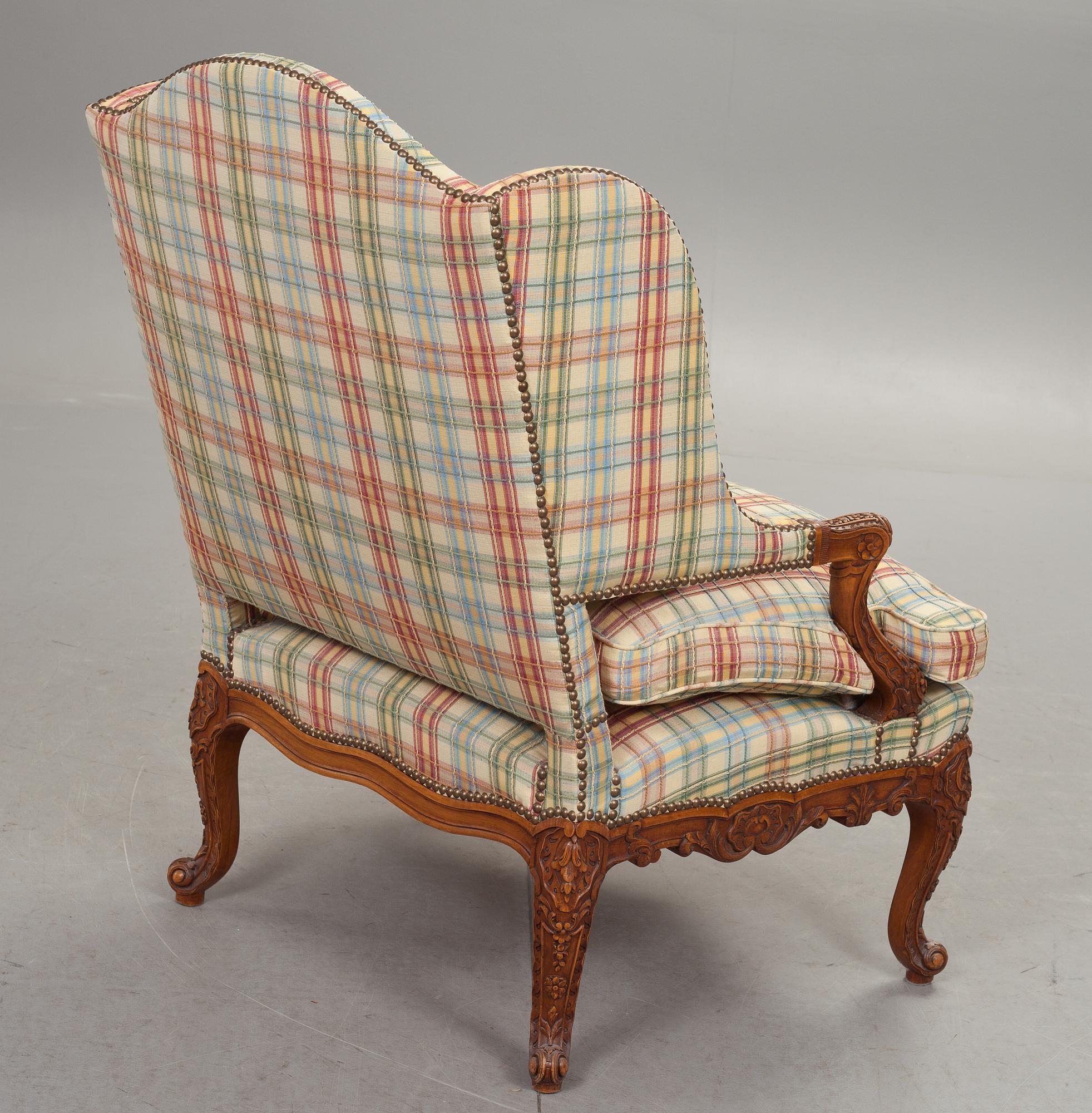 FÅTÖLJ, rokokostil, 1900-talets första del.