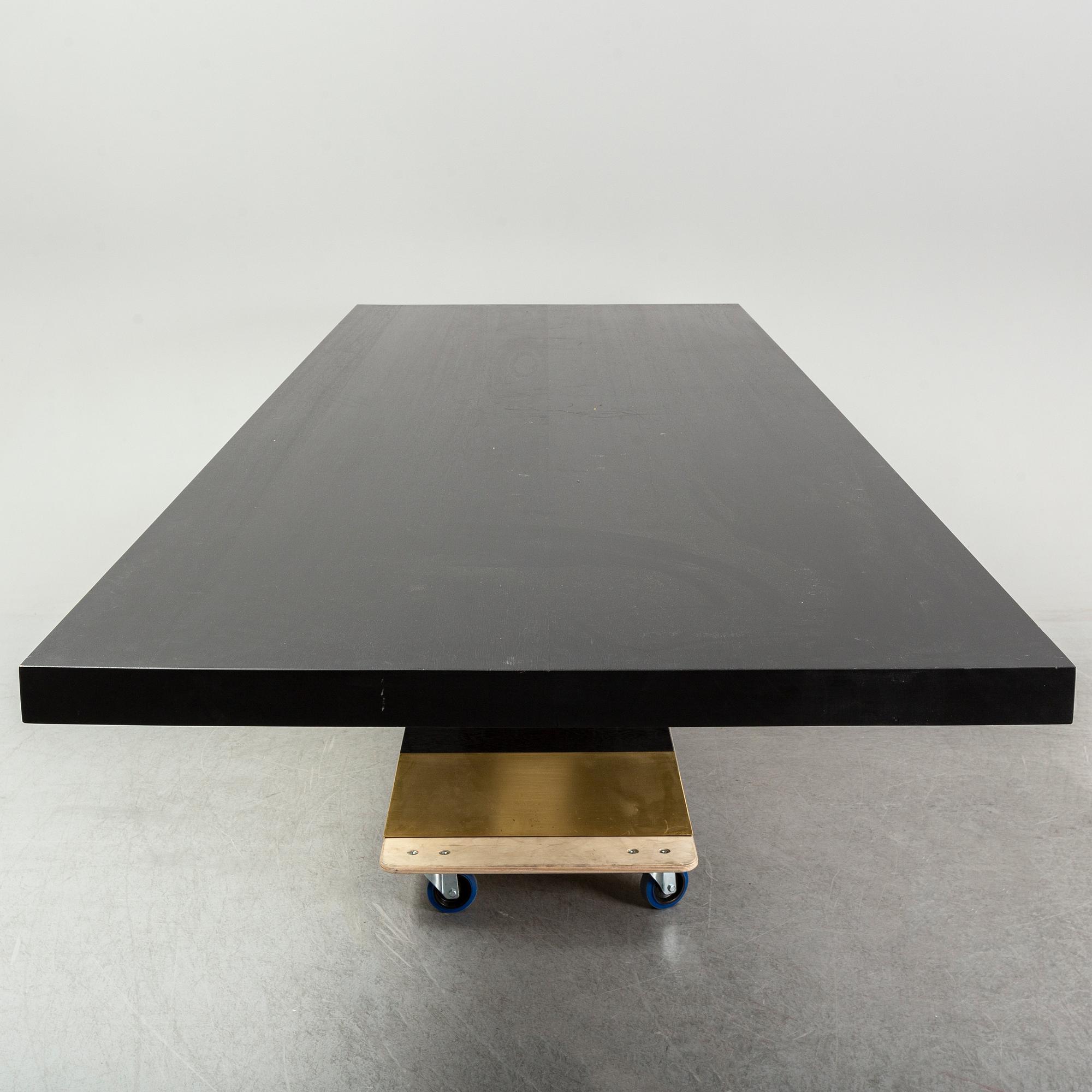 Cristian Branea, "Alkar Table", Materia, Rumänien.