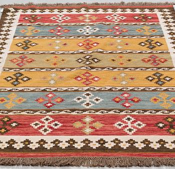 A CARPET, flat weave, ca 234 x 171-173 cm, a kilim technique.