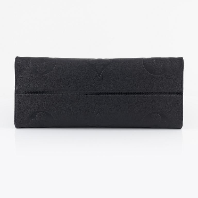 Louis Vuitton, bag, "Onthego MM", 2022.