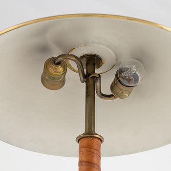 Bertil Brisborg, a model '30595' table lamp, Nordiska Kompaniet, 1940's.