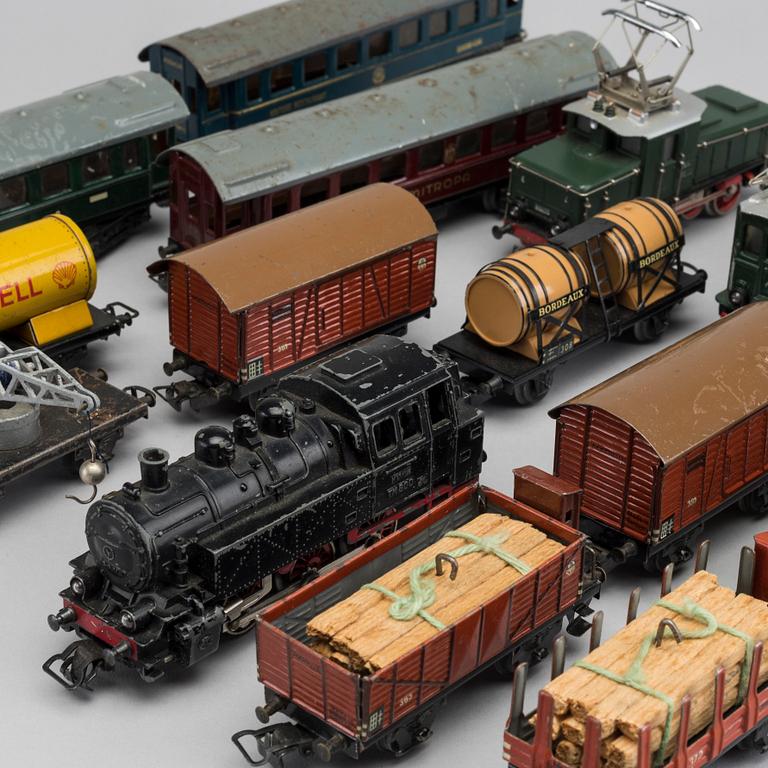 MÄRKLIN, SAMLING LOK OCH VAGNAR, 1940-50-tal.