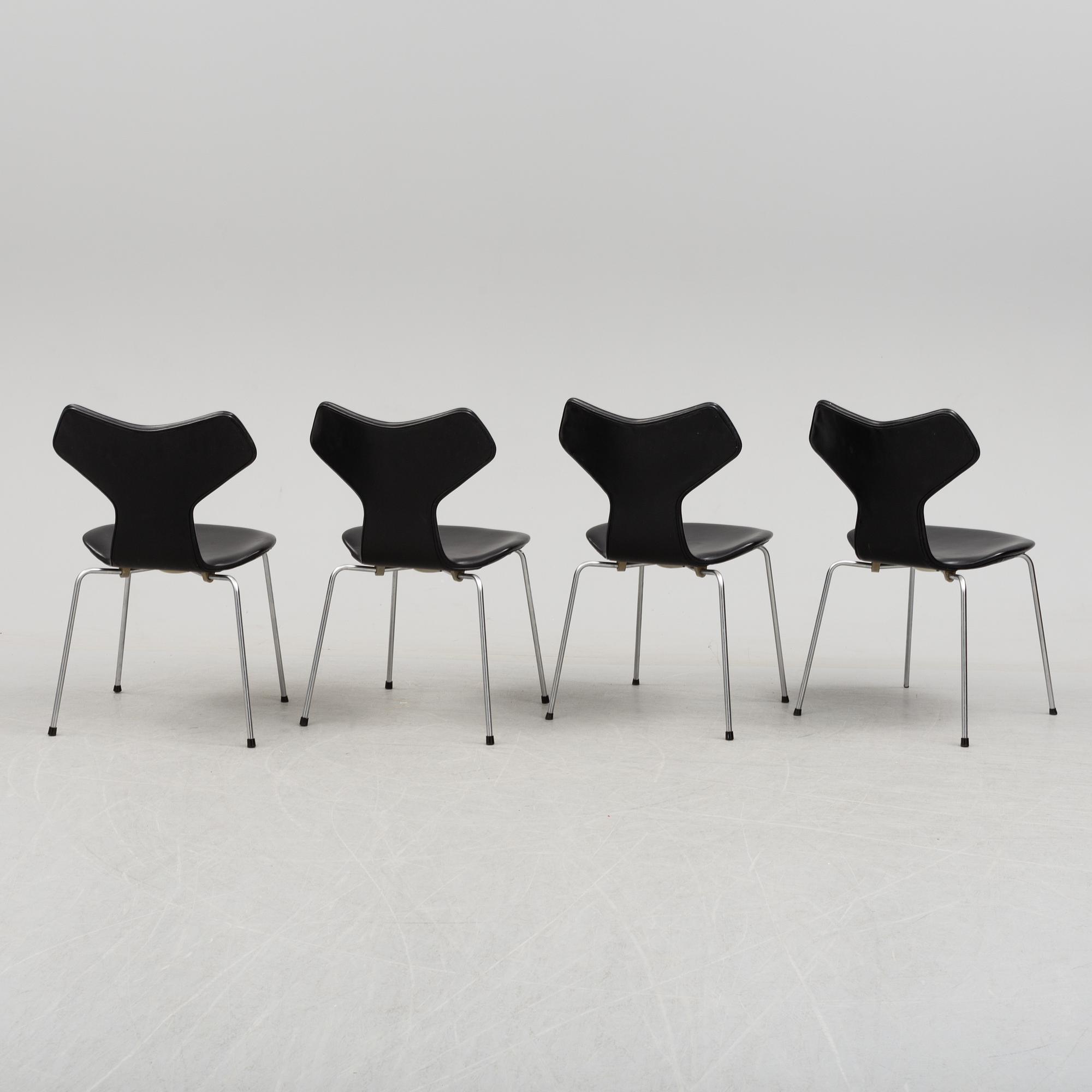 ARNE JACOBSEN, STOLAR, 4 st "Grand Prix" Fritz Hansen, Danmark. 1960-tal.