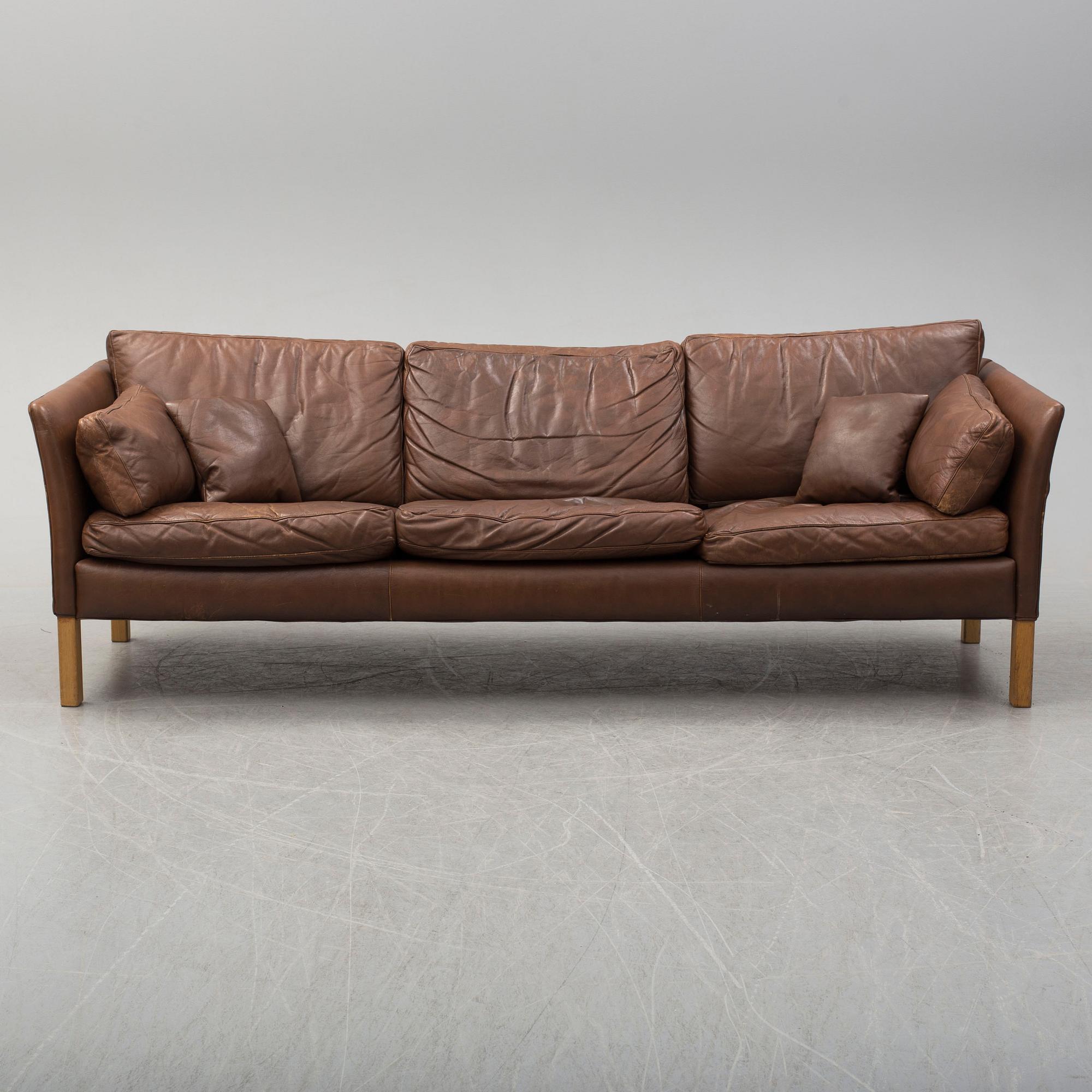 A 'Cromwell' leather sofa by Arne Norell, late 20th century.
