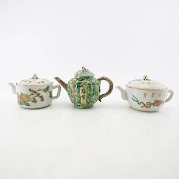 A set of three differently decorated tea pots with covers, Qing dynasty, 18century and 20th century.