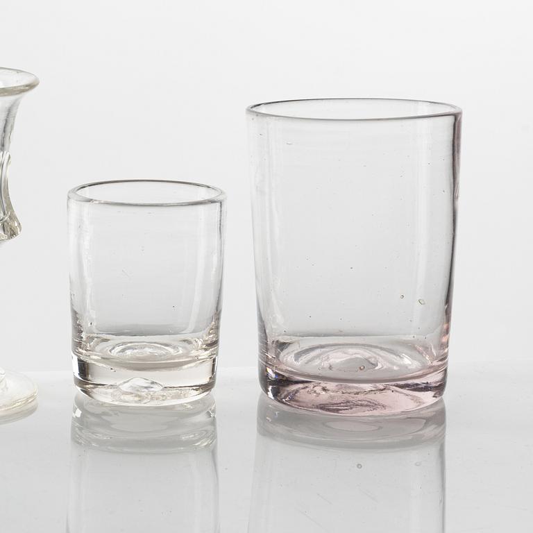 Glas, 8 st, 1800-tal.