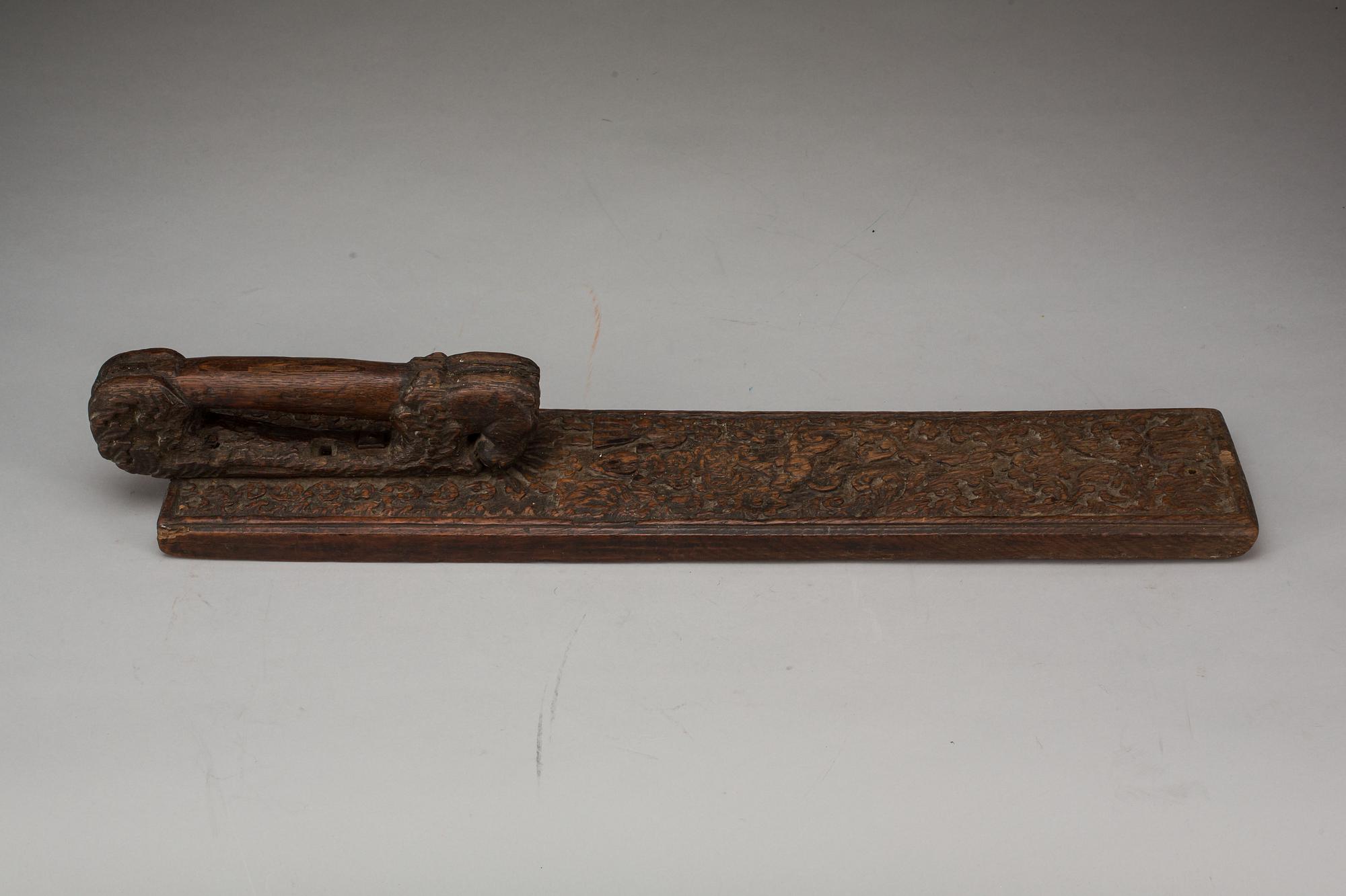 MANGELBRÄDE, ek, 1700-tal.