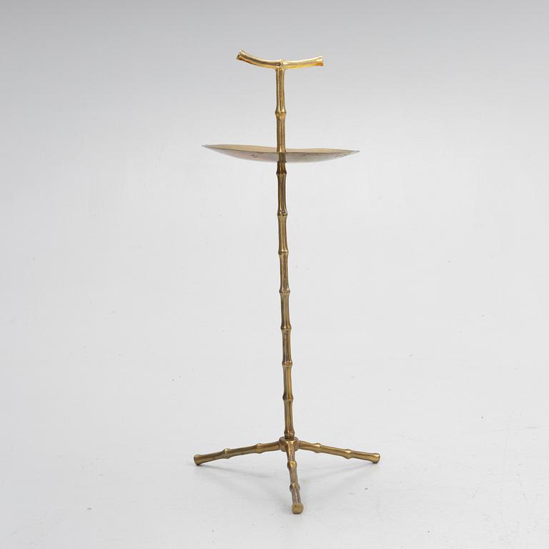 Ashtray on foot, second half of the 20th century.