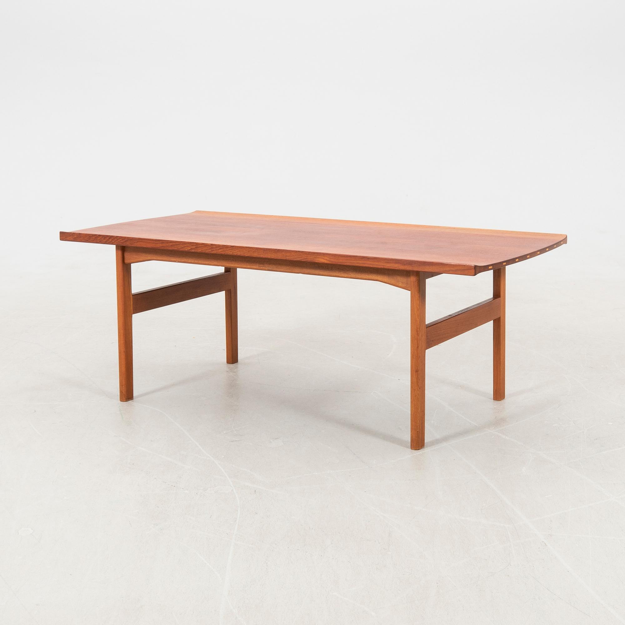Tove & Edvard Kindt Larsen, coffee table, model 125, AB Seffle Möbelfabrik, 1950s/60s.