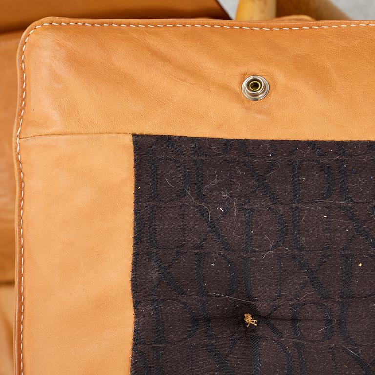 Kenneth Bergenblad, Armchairs, 2 pcs, "Dormi" high and low, Dux, designed in 1979.