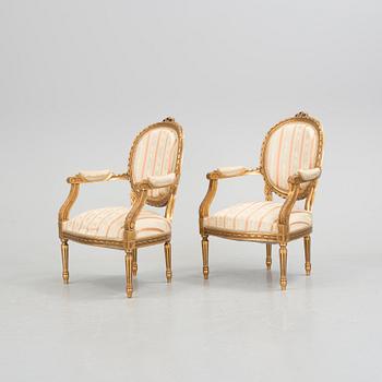 SALONGSGRUPP, 4 delar, Gustaviansk stil, 1900-talets början.