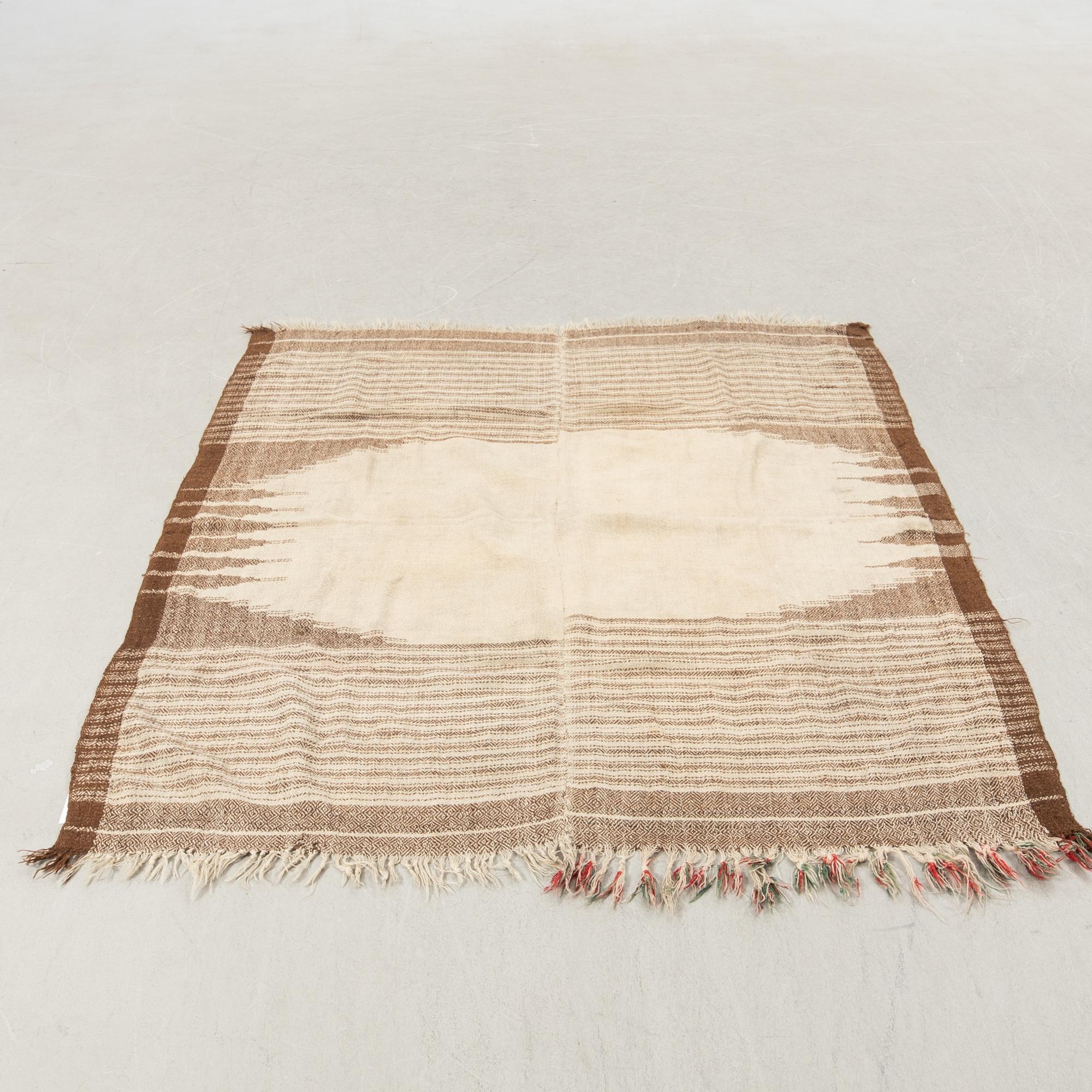 Carpet Kurdistan semi-antique approx. 150x137 cm, two joined panels.