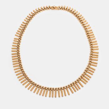 An 18K gold necklace. Vicenza, Italy mid 20th century.