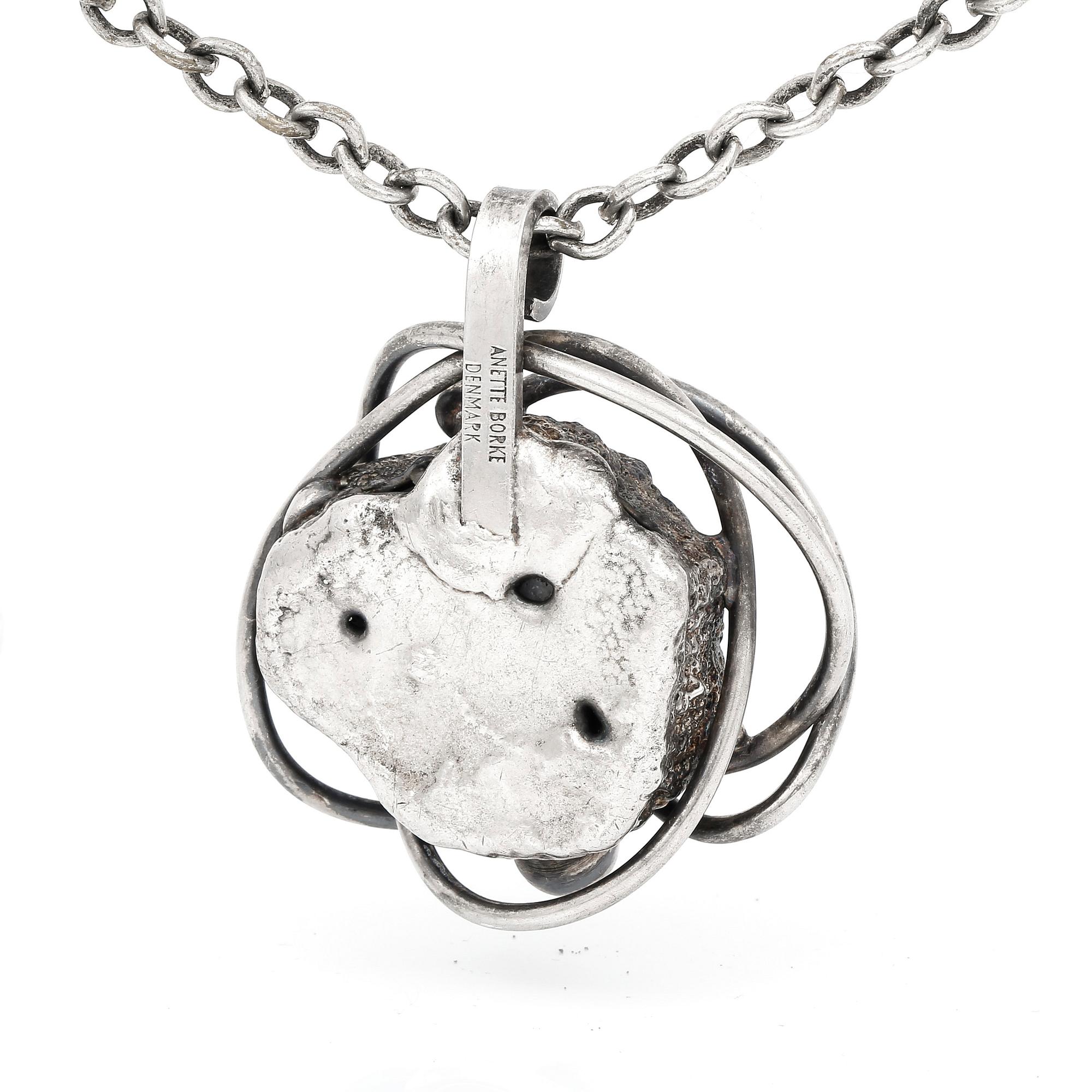 HÄNGE och KEDJAN samt ARMBAND, silver, försilvrad gulmetall och ametist kristall, Annette Borke, Danmark, 1960-70-talets.