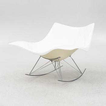 Thomas Pedersen, gungstol, 'Stingray', Fredericia Furniture, modellen formgiven 2002.