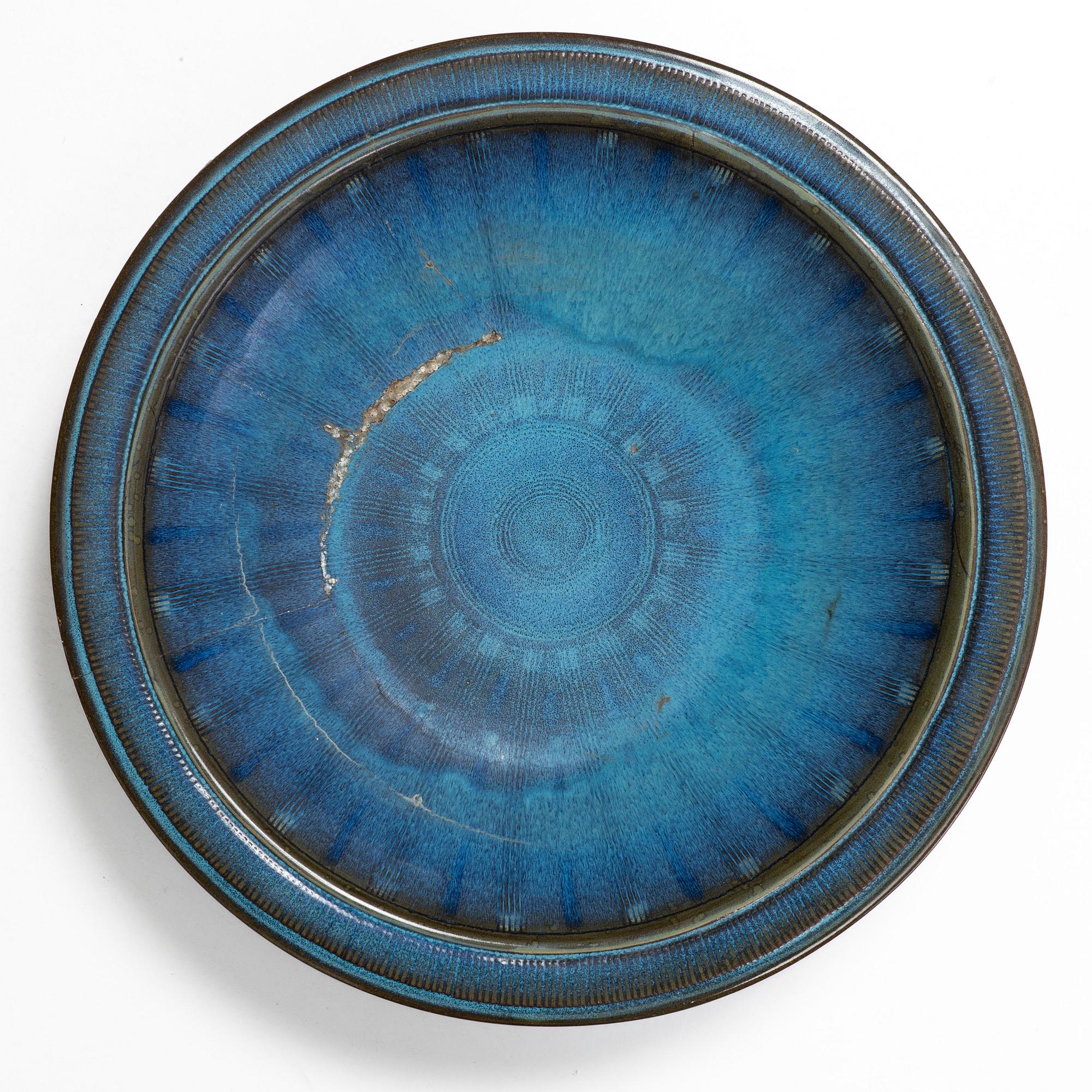 Wilhelm Kåge, a Farsta stoneware bowl, Gustavsberg Studio 1959.