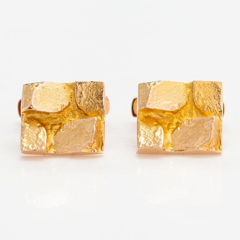 A pair of 14K gold cufflinks. Tammen koru, Turku 1969.