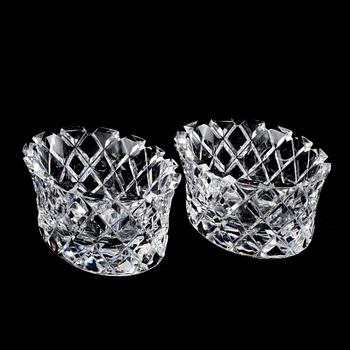 SKÅLAR, 2 st, glas, Gunnar Cyrén, Orrefors, 1900-talets andra hälft.