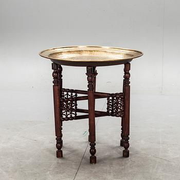 RÖKBORD, orientaliskt, 1900-tal.