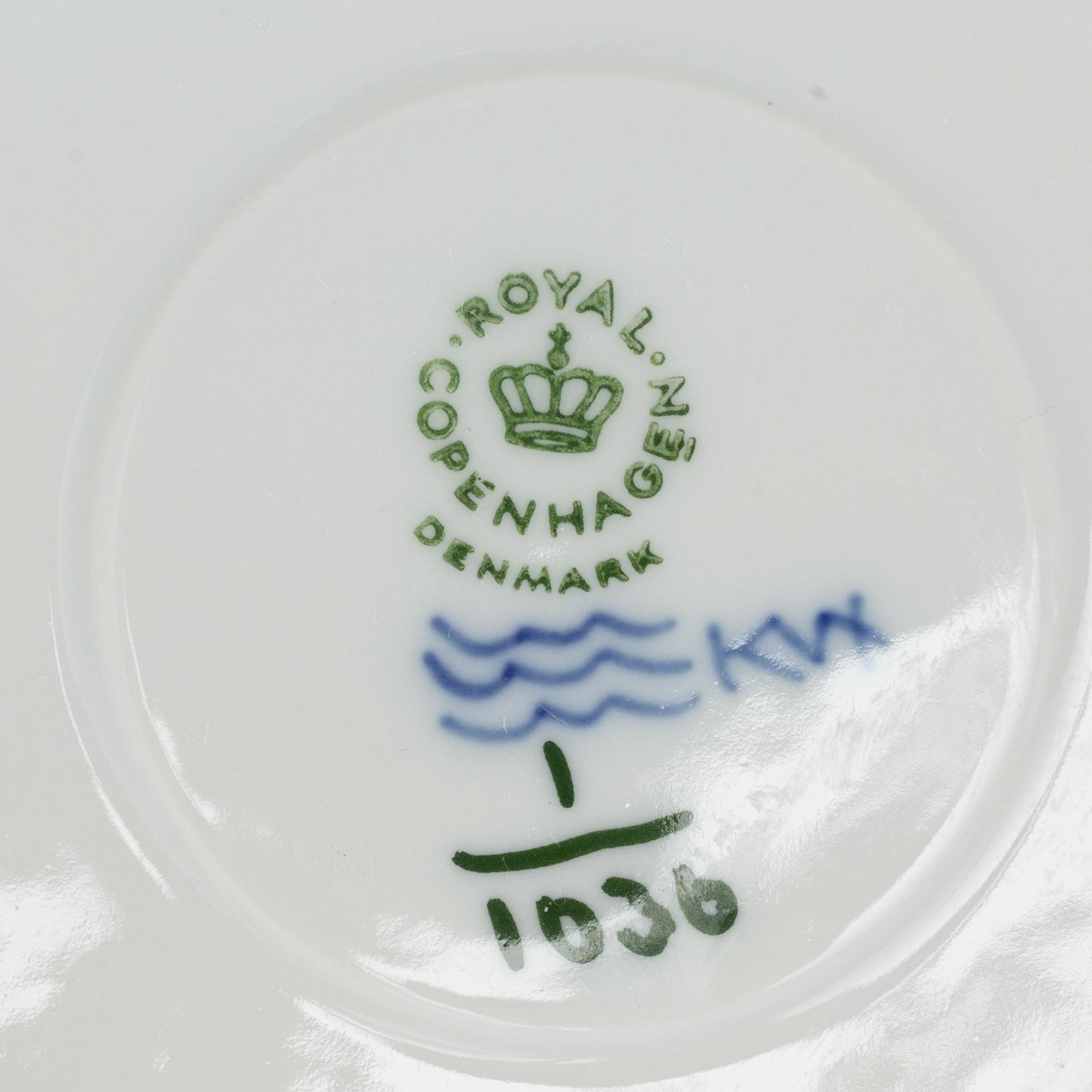 14 pieces coffe cups and saucer, Royal Copenhagen. Denmark.