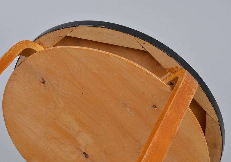 Alvar Aalto, KLUBIPÖYTÄ NRO 70.