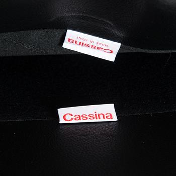 Vico Magistretti, a pair of 'Palmaria' armchairs for Cassina.