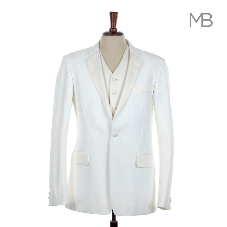 TIGER OF SWEDEN, awhite cotton and silk men´s evening jacket and vest, size 50.