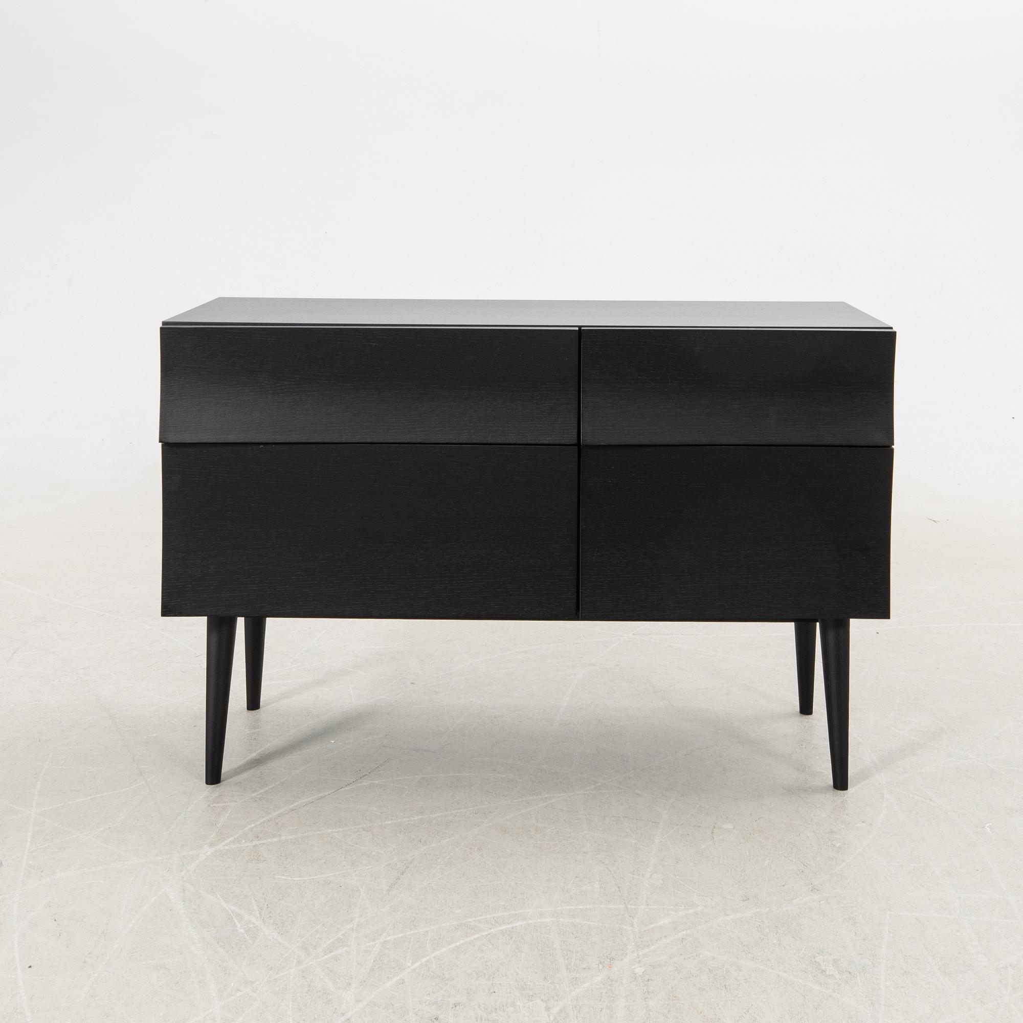 Søren Rose Studio sideboard ur Reflect-serien Muuto Danmark 2000-tal.