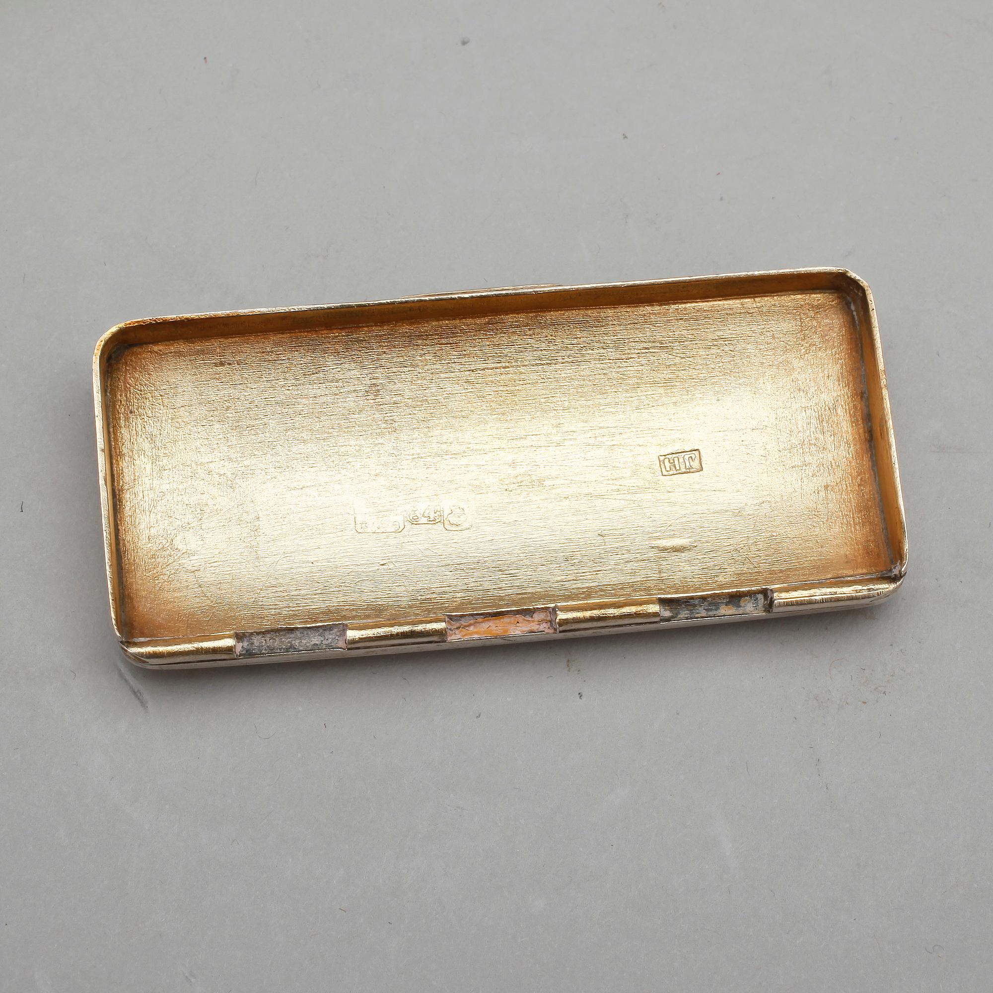 DOSOR, silver, Frankrike/Ryssland, 1858 resp 1775. Vikt 128 gram.