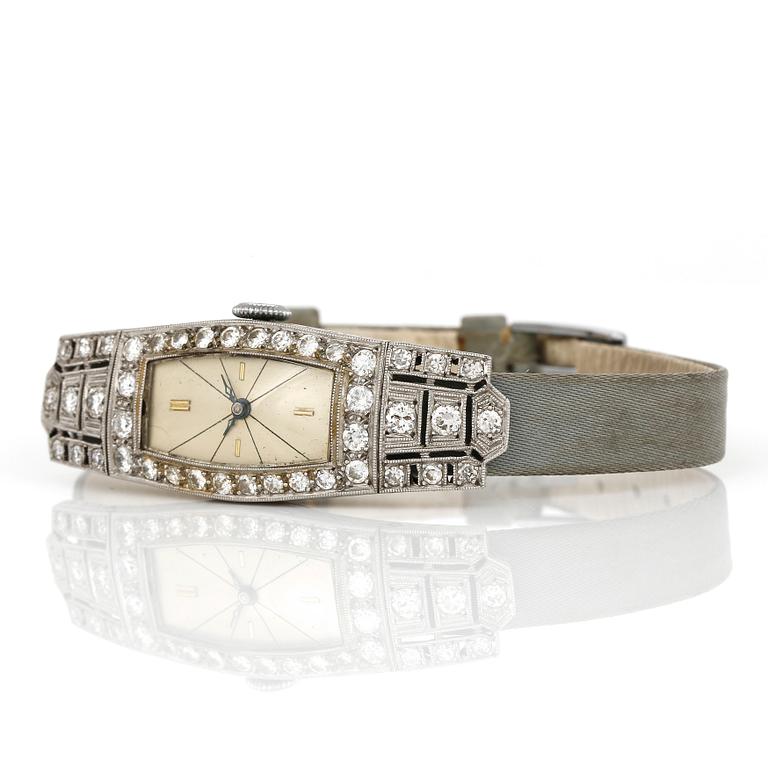 ARMBANDSUR, dam, platina med små diamanter, tot ca 1,08 ct.
