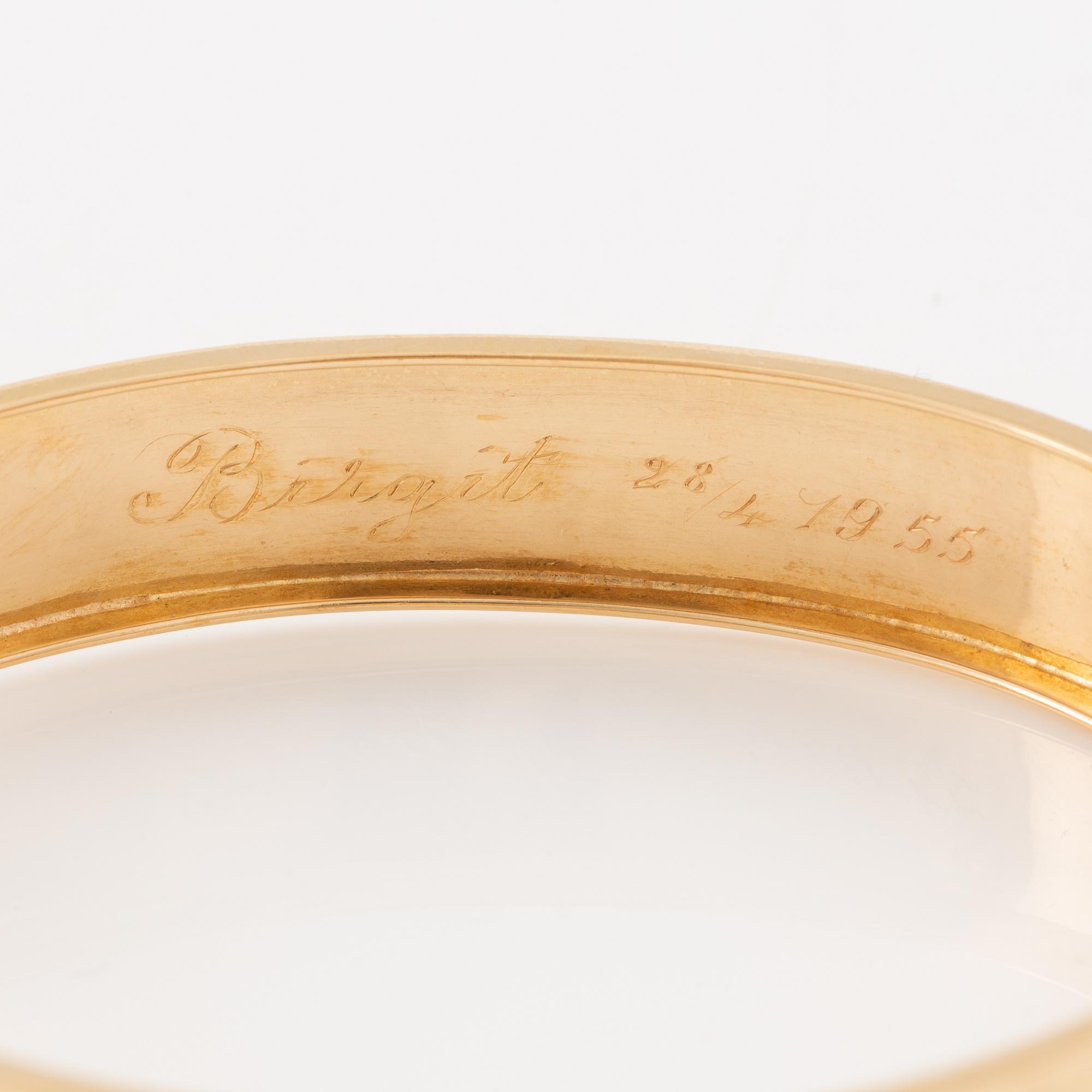 Arm ring 18K gold.