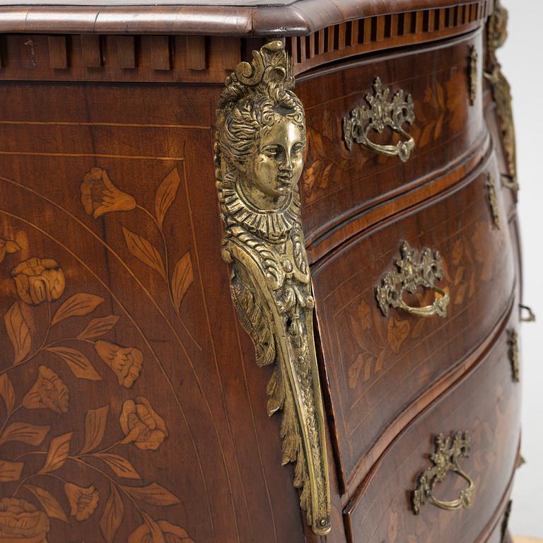 Byrå, Louis XV-stil, sent 1800-tal.