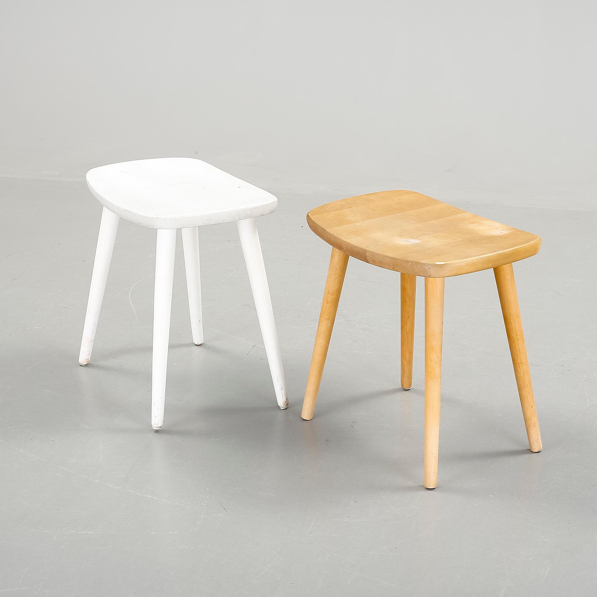 PALLAR, ett par. "Palle", Yngve Ekström, Stolab, en märkt 1989.