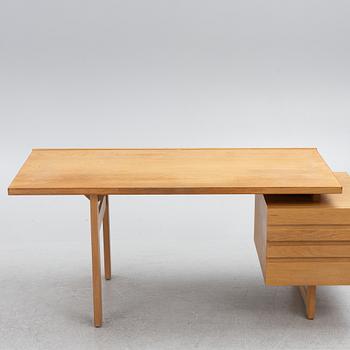 Olavi Hänninen, a 'Paletti' desk, HMN Huonekalu Mikko Nupponen, Lathis, Finland, 1960's.