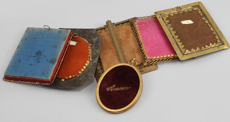 MINIATYRER, 6 st, mestadels bemålade tryck, omkring sekelskiftet 1900.