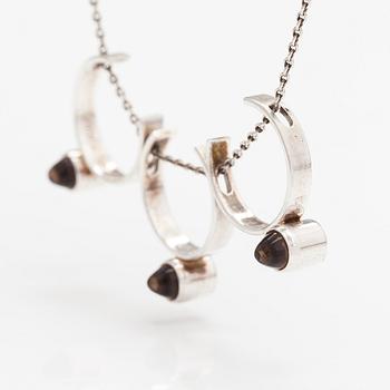 Elis Kauppi, A silver necklace with smoaky quartzes. Kupittaan kulta, Turku 1961.