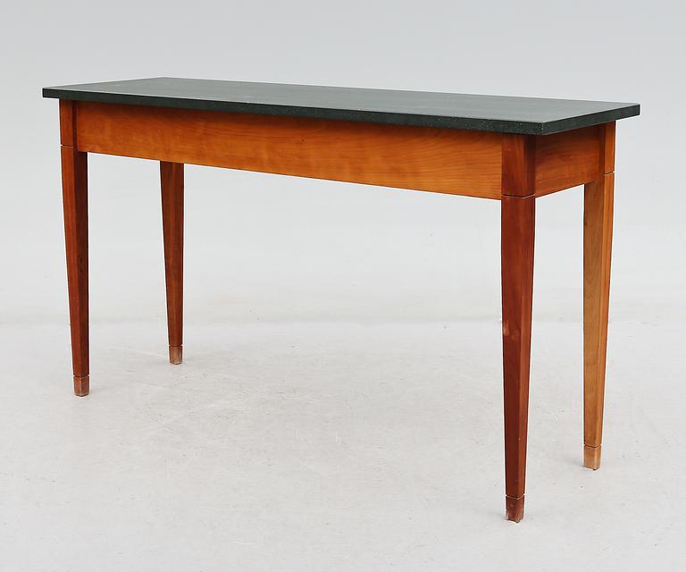 SIDEBOARD, 1900-/2000-tal.
