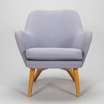 Carl Gustaf Hiort af Ornäs, a mid-20th century 'Pedro' armchair for Hiort Tuote Puunveisto Oy - Träsnideri Ab.