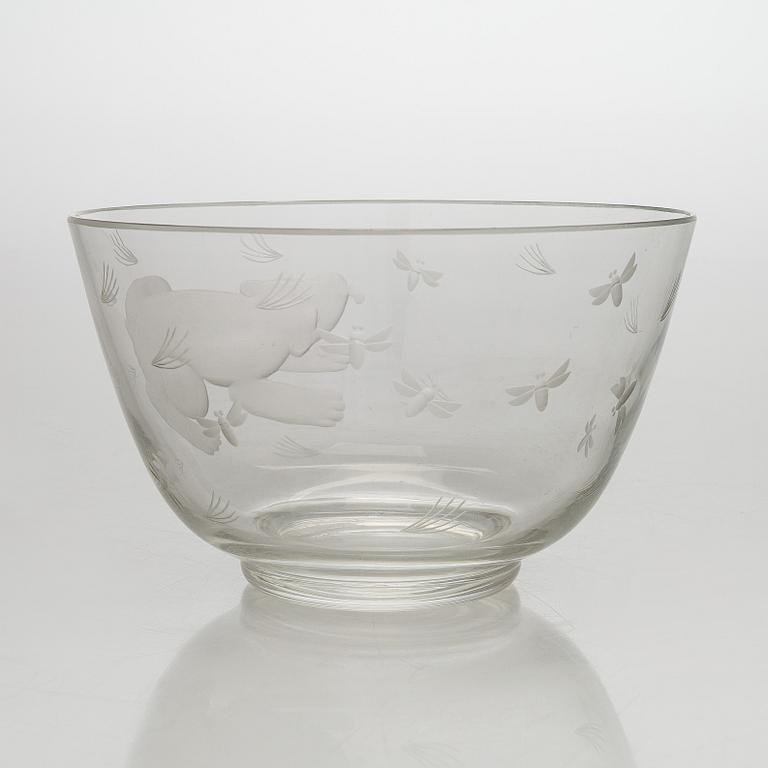 Arttu Brummer, A glass bowl signed  A. Brummer -35 Oy Riihimäki.