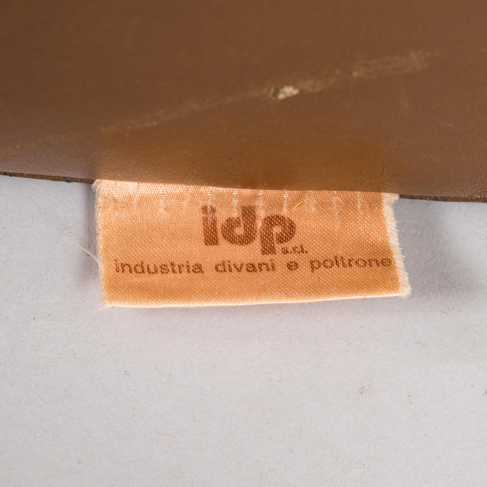 A leather-upholstered bench from Industria Divani e Poltrone, Italy.