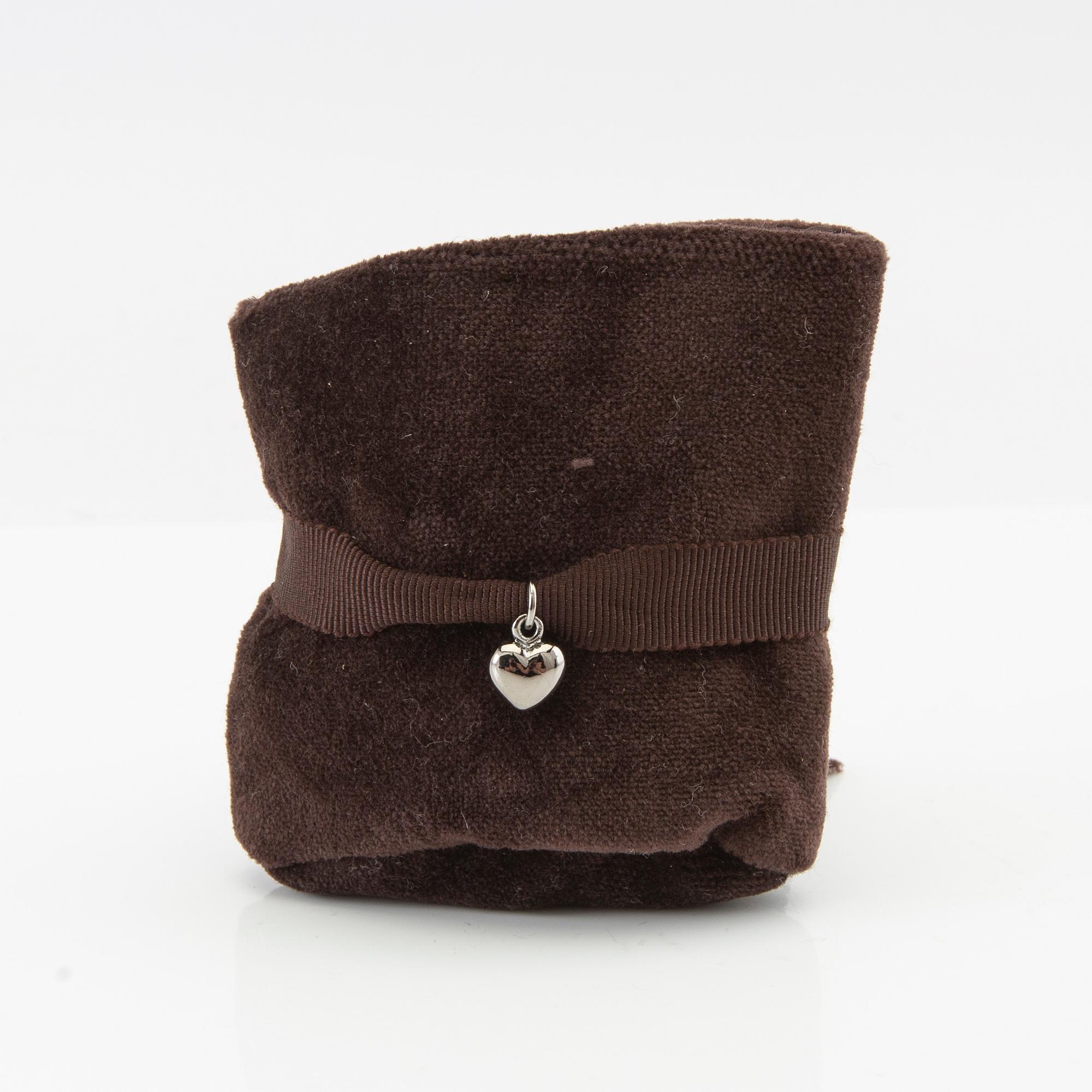 Ole Lynggaard, halsband av silver med oxiderad kedja.