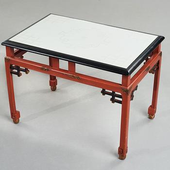 A Swedish Grace table by Herbert Anderssons Möbelfabriker, 1920-30's.