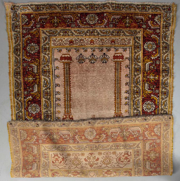 RUKOUSMATTO, silkkiä, 135x92.