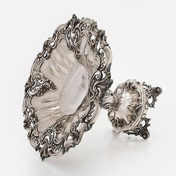 A neo-Rococo silver centrepiece bowl, Gustav Möllenborg Feron, Stockholm  1854.