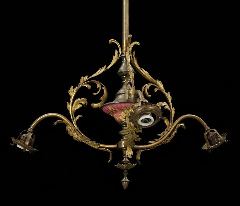 TAKLAMPA, omkring 1900. Höjd ca 84 cm.