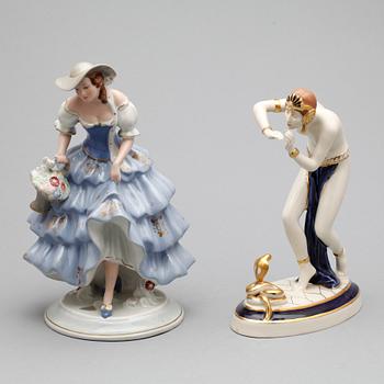 FIGURINER, 2 st, porslin, Royal Dux, 1900-talets första hälft.