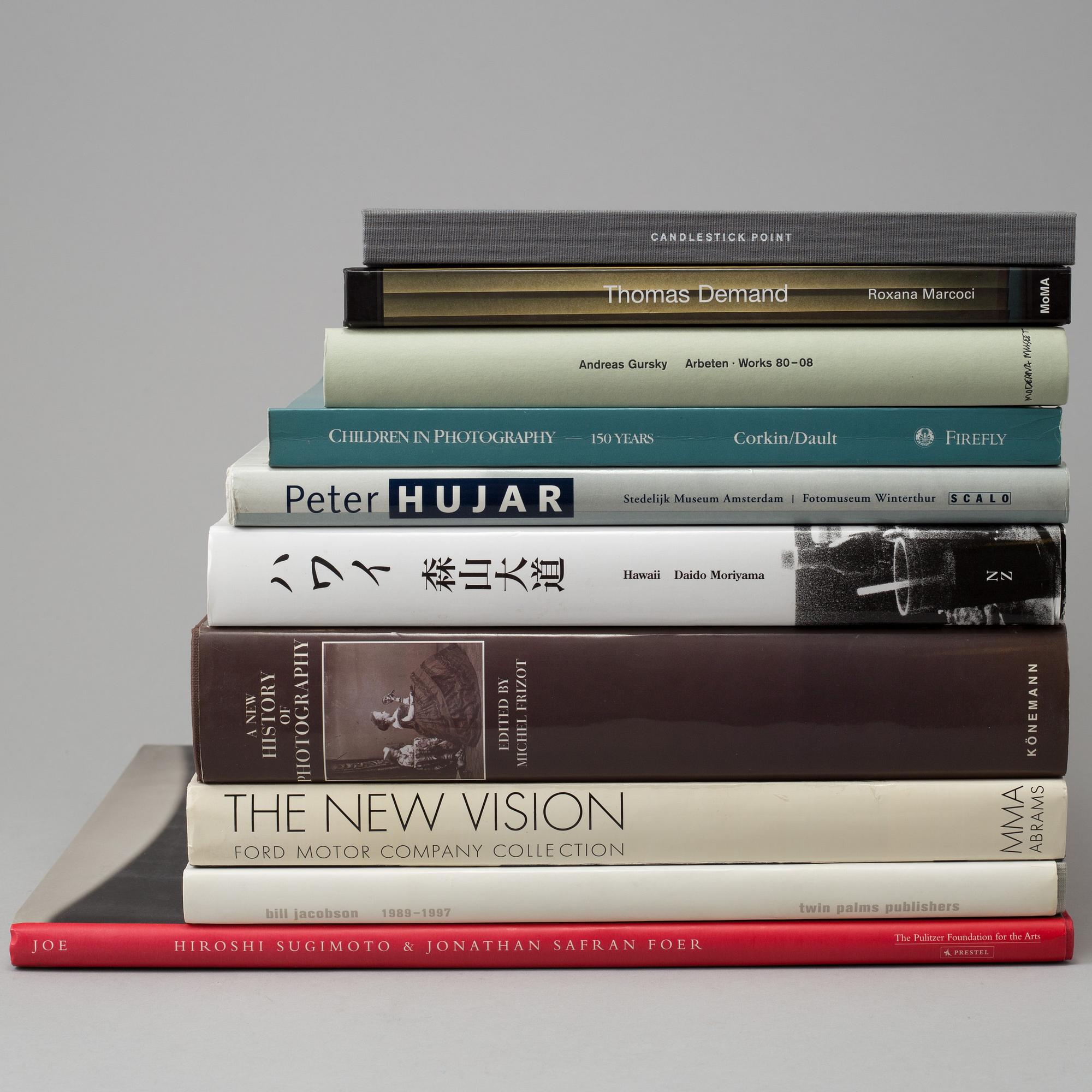 A set og 10 books, among othes , Andreas Gursky, 20th century.