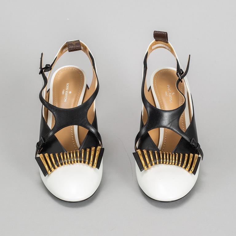 LOUIS VUITTON, high heels sandals, size 39.