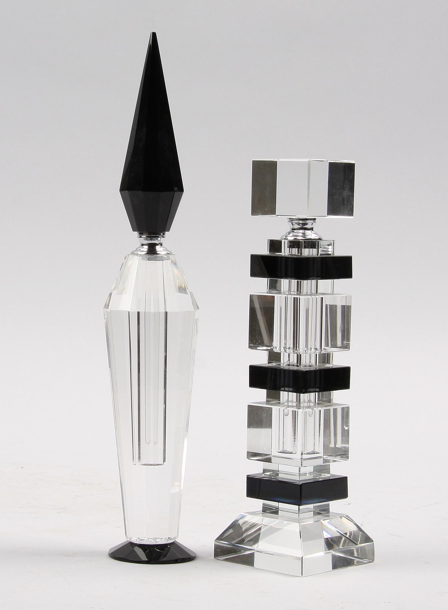 PARFYMFLAKONGER, 2 st, glas, sent 1900-tal.