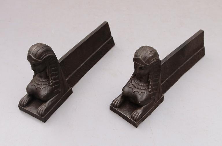ELDHUNDAR, 1 par, gjutjärn, 1900-tal.